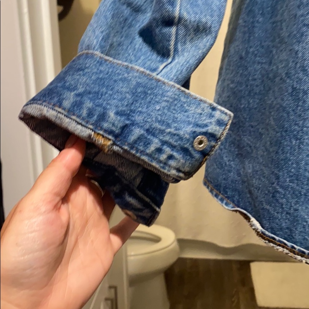 Jean Jacket - Picture 2 of 3
